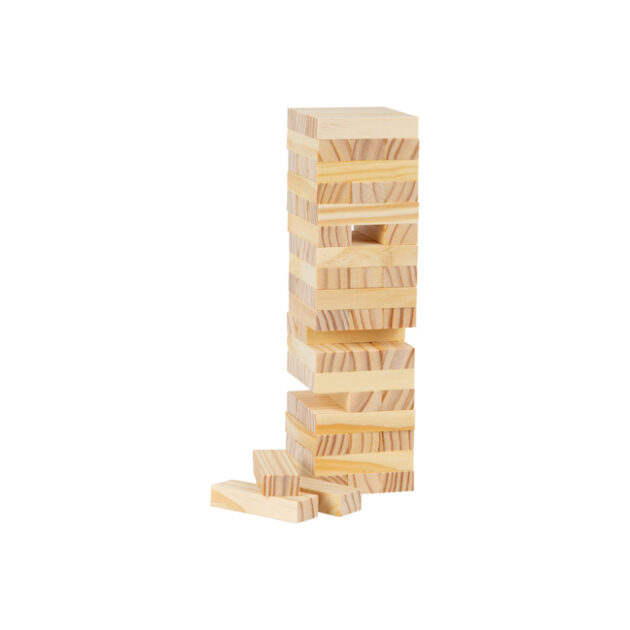 Torre de blocos de madeira, jogar jenga