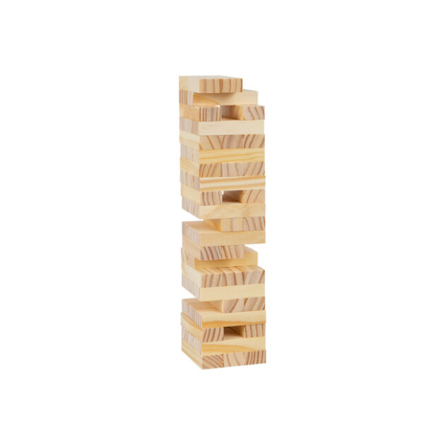 Torre de blocos de madeira, jogar jenga